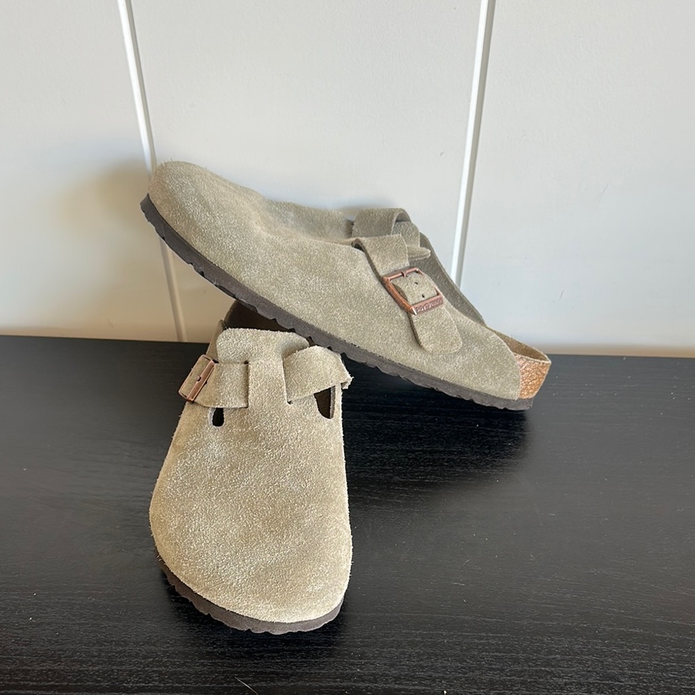 Birkenstock Bostons!